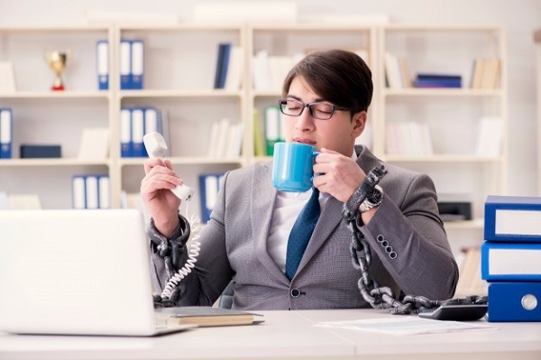 اشتباهات مدیریت زمان - حواسپرتی